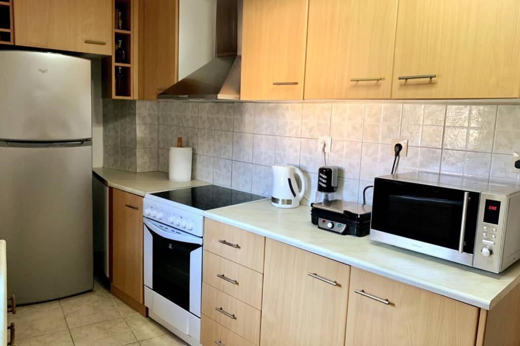 Lava House Apartment Mandrákion Екстериор снимка